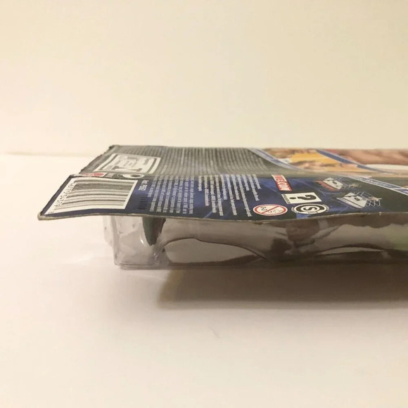 WWE 2014 Daniel Bryan Superstar 37 Mattel  Action Figure Damaged Box - Picture 16 of 16